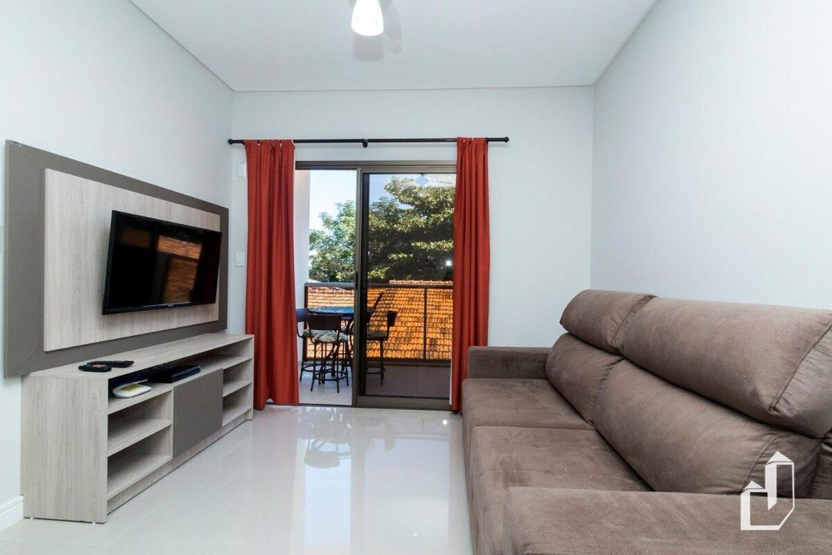 Apartamento - 02 Dormitorios บอมบินญัส ภายนอก รูปภาพ